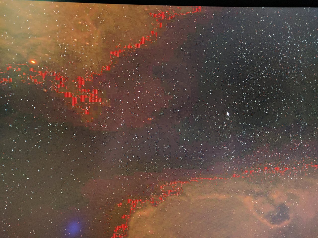 Red lines on display, with a twist [H]ardForum