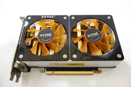 ZOTAC GeForce GTX 670 2GB.jpg