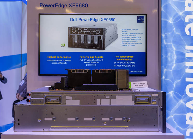 Dell-PowerEdge-XE9680-at-SC22-1.jpg