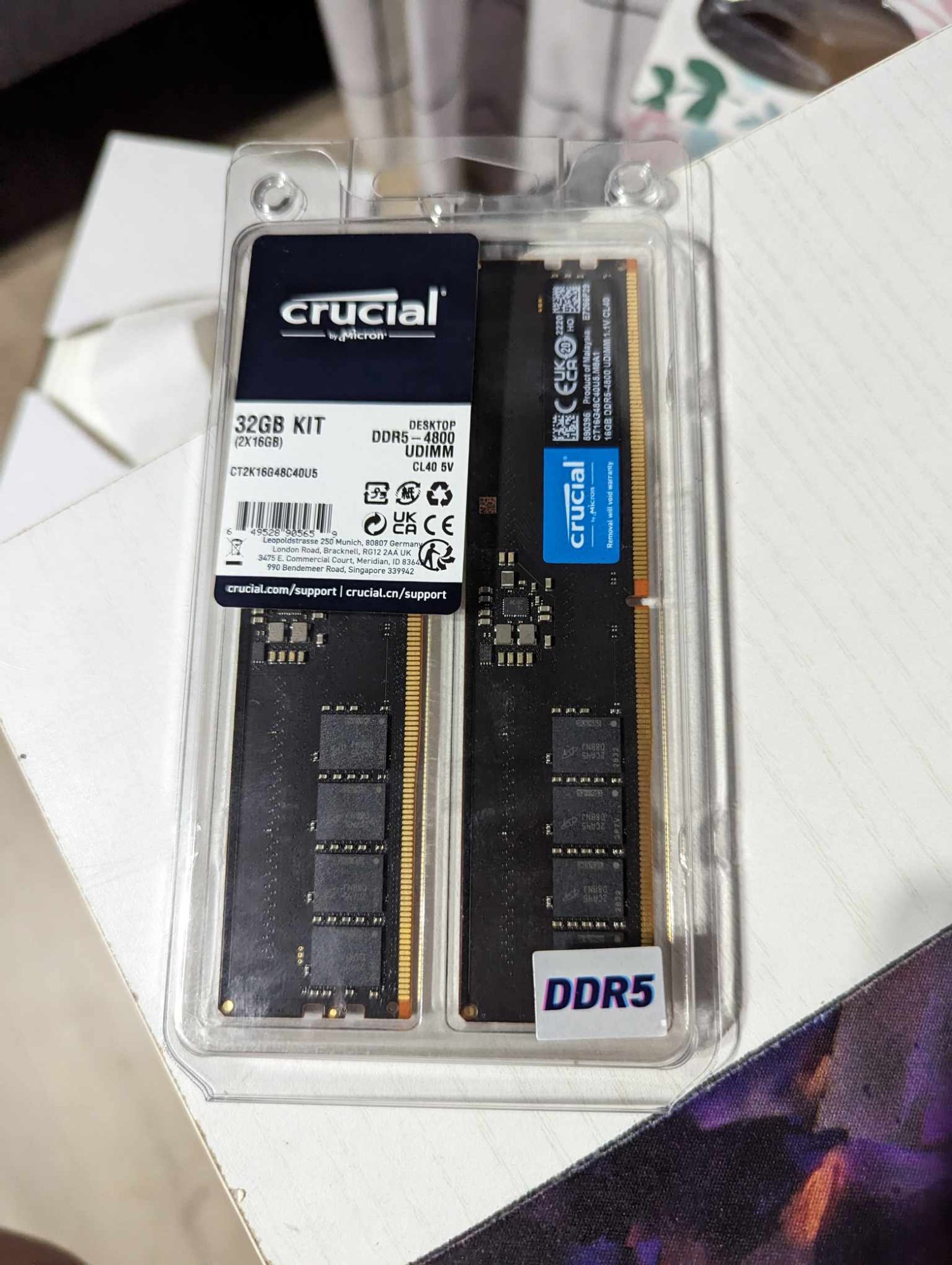 FS : Crucial 32GB (2 x 16GB) 288-Pin PC RAM DDR5 4800 (PC5 38400