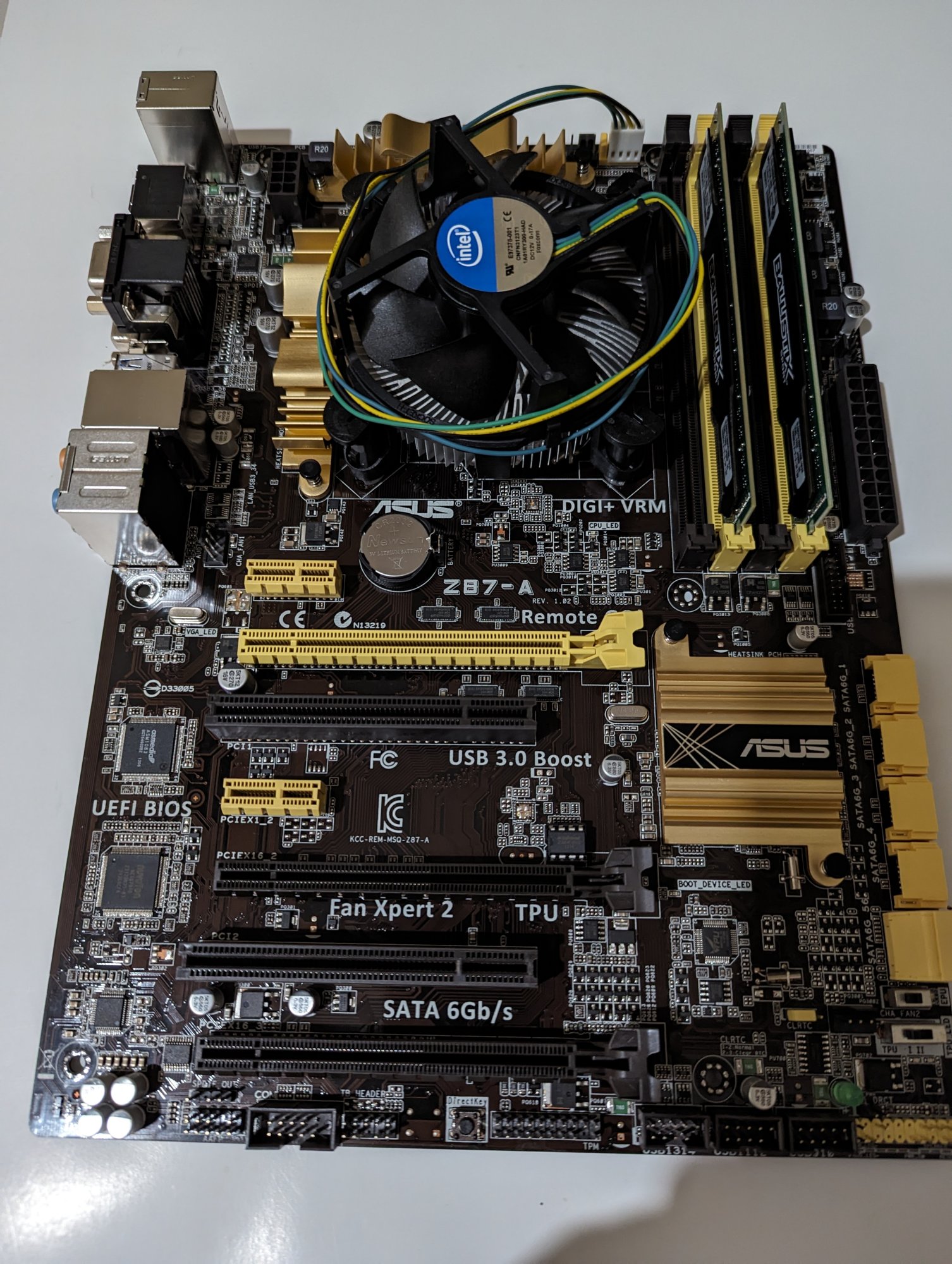 FS: Intel 4770K, Asus Z87-A, 16GB DDR3 Combo | [H]ard|Forum