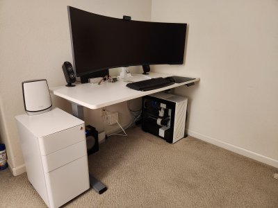 57-inch-superultrawide-with-small-speaker_1.jpg